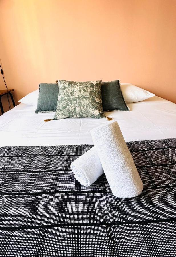 Le Cocon De L'Abbaye Apartman Marseille Kültér fotó
